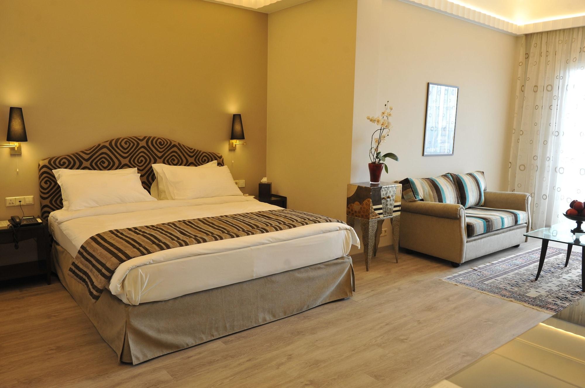 Warwick Palm Beach Hotel Бейрут Экстерьер фото
